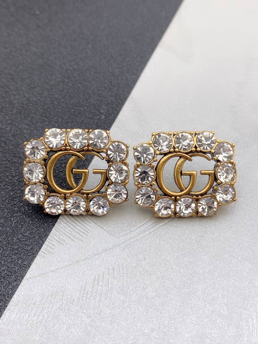 Gvc*1 Earring Copy