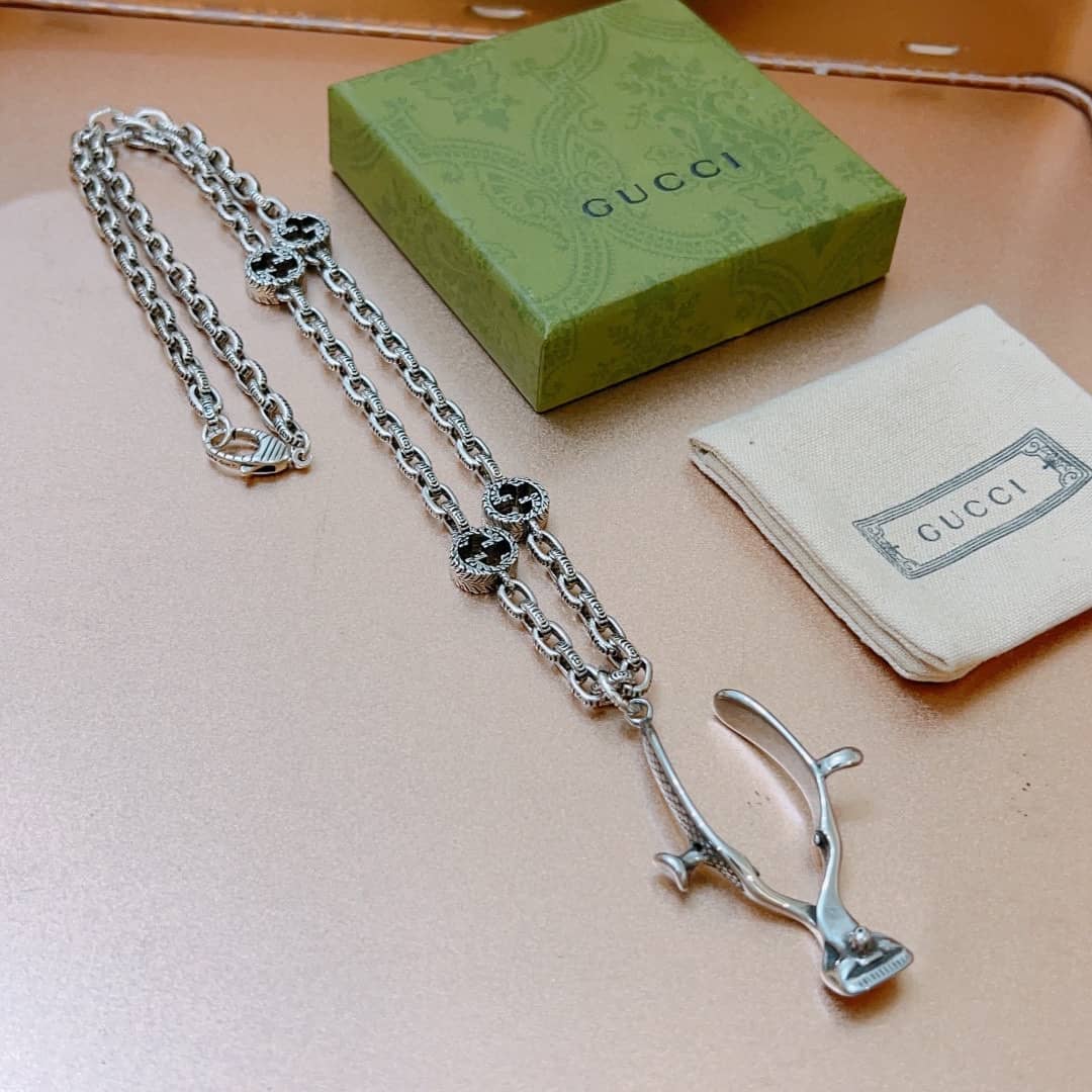 Wholesale Gvc*1 Logo Necklace