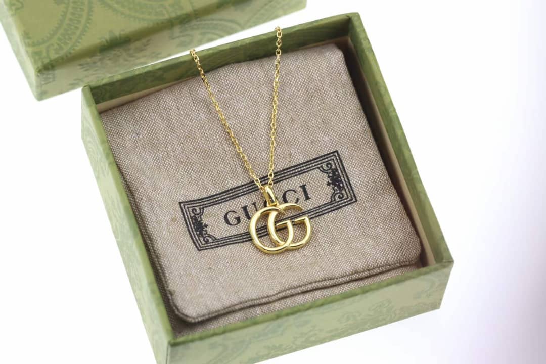 Gvc*1 Necklace First Copy
