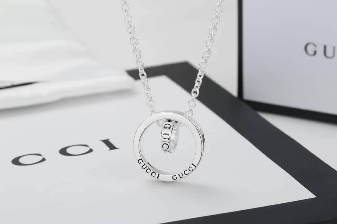 Luxury Gvc*1 Classic AAA+ Necklace