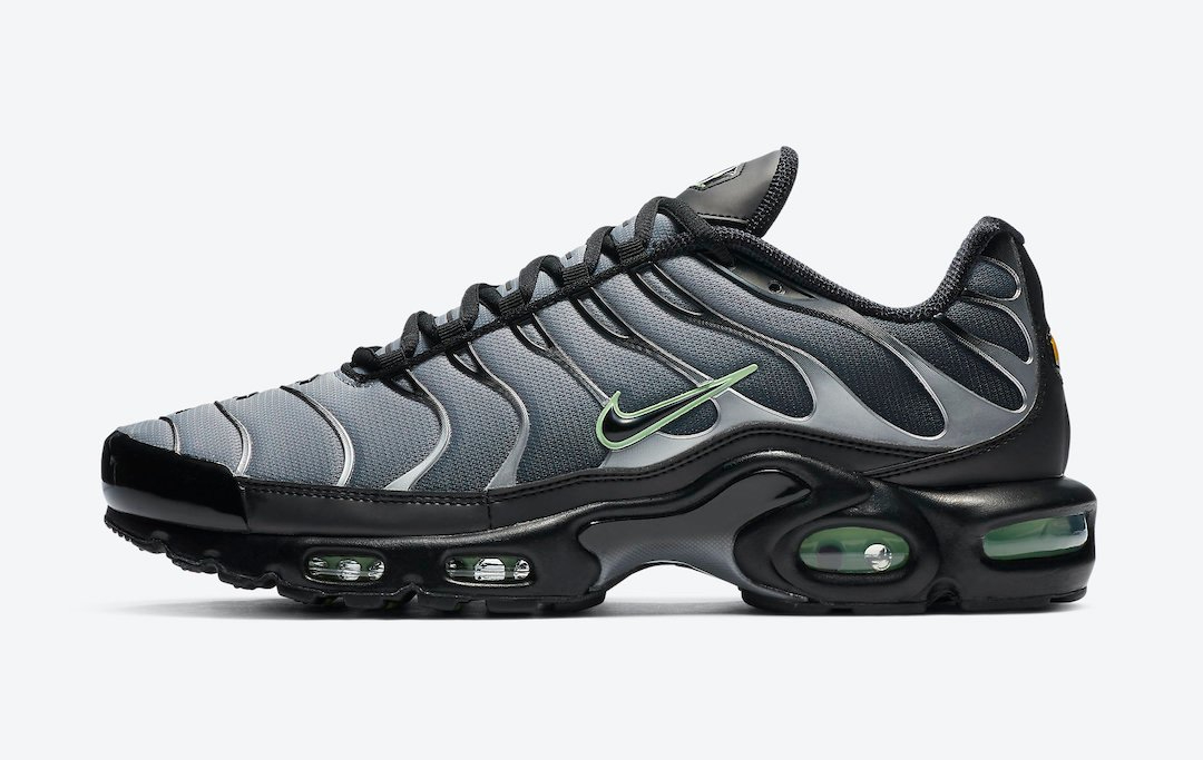 Air Max Plus  Particle Grey Vapour Green  CZ7552-001