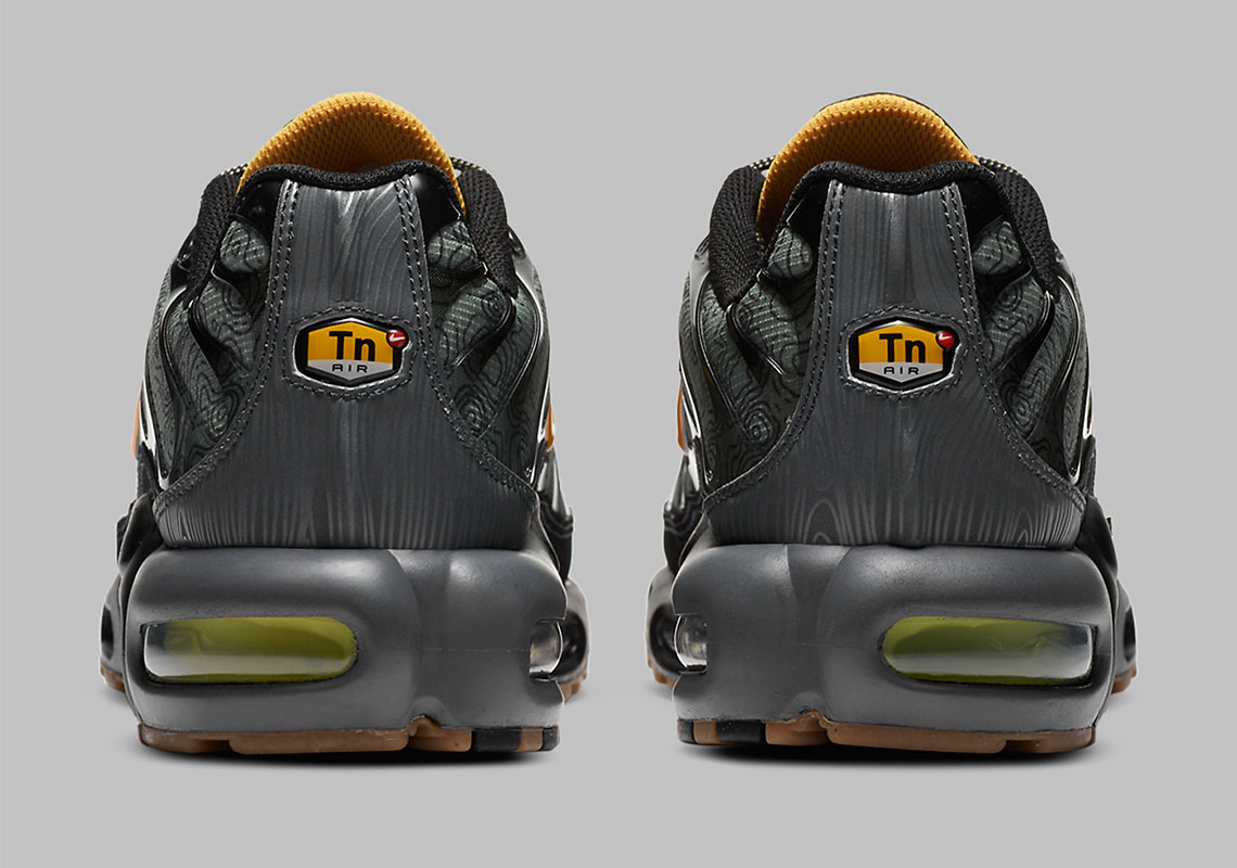 Air Max Plus  Fresh Perspective  DC7392-300