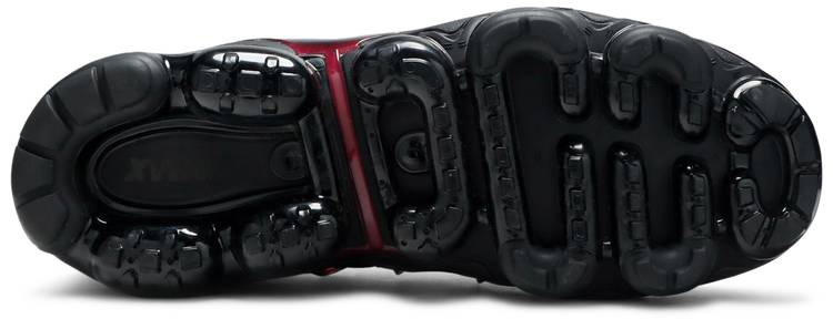 Air VaporMax Plus  Black Noble Red  924453-021