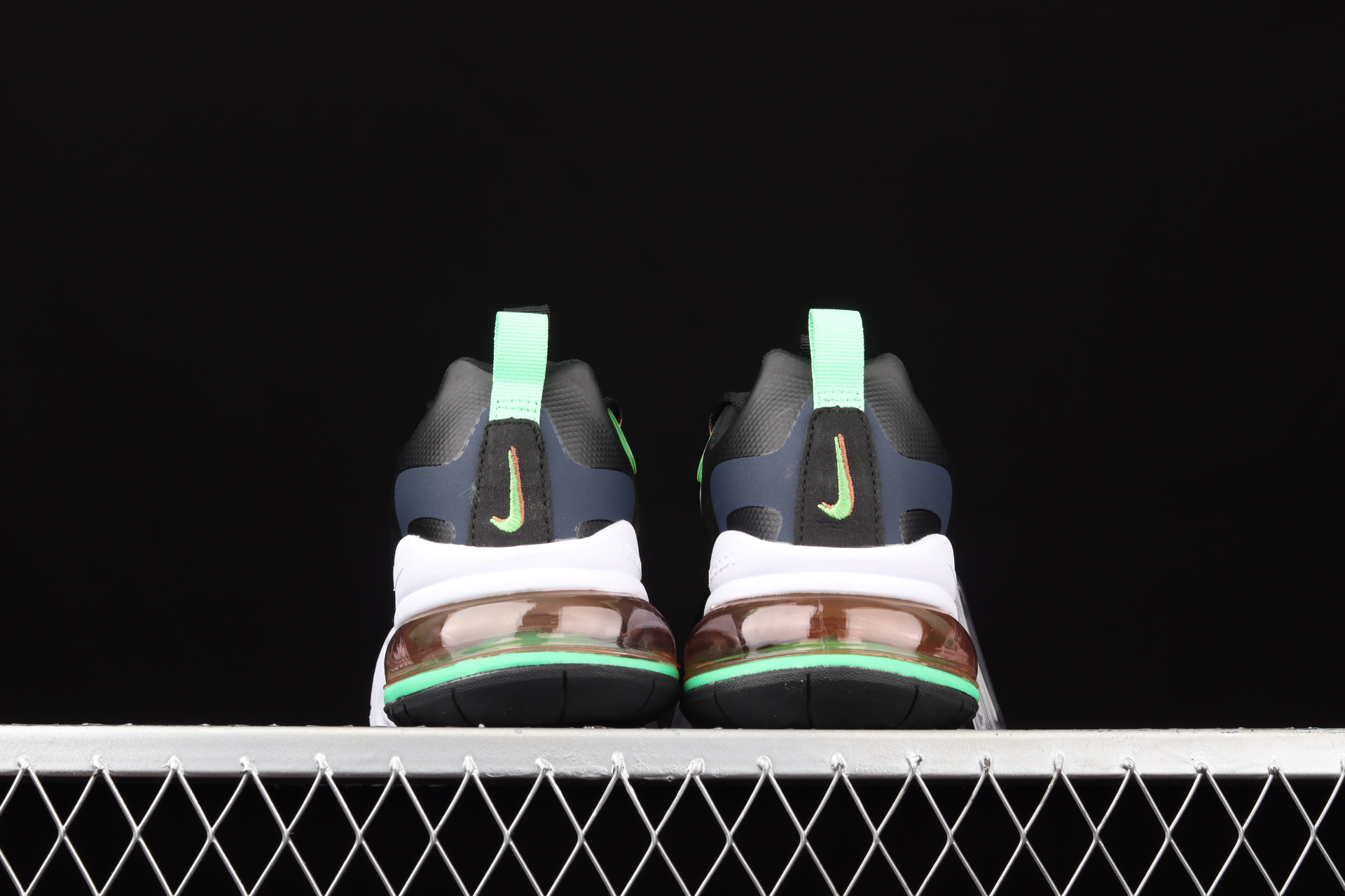 Air Max 270 React  Worldwide Pack-Black  CK6457-001