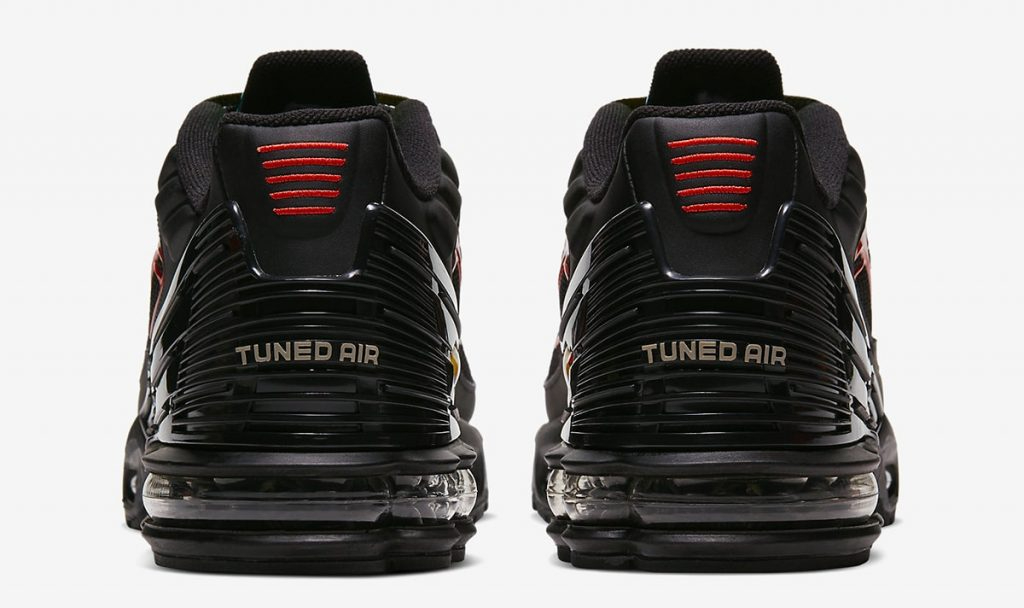 Air Max Plus 3  Black Orange  CV1643-001