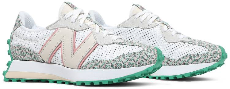 Casablanca x 327  Munsell White Green  MS327CAB