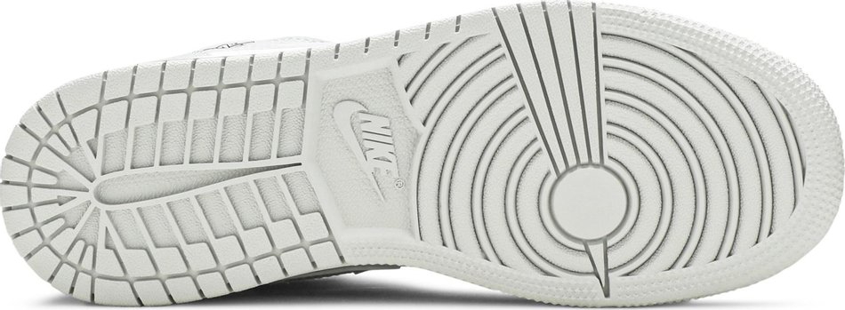 Air Jordan 1 Mid SE GS  Swoosh Logo-Grey Camo  DD3235-100