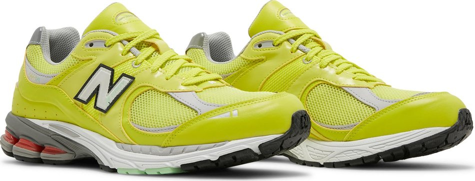 2002R  Sulpher Yellow  M2002RLC