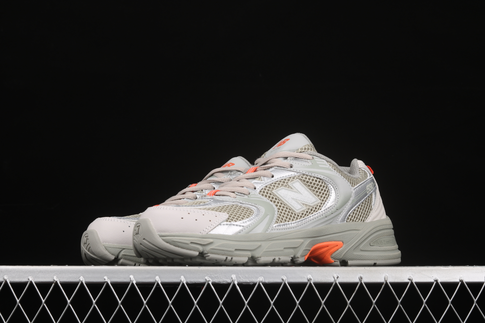 530  Utility Pack-Grey  MR530ASA