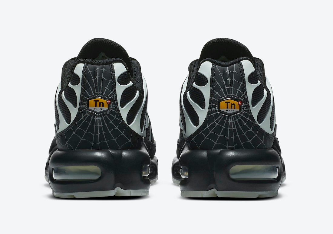 Air Max Plus  Spider Web  DD4004-001