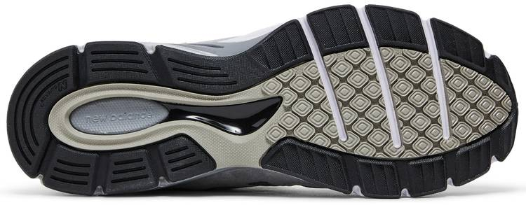 990v4 Made In USA  Red Label-Grey  M990VS4