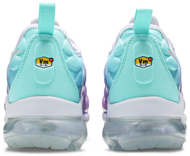 Wmns Air VaporMax Plus  Easter  CW5593-700