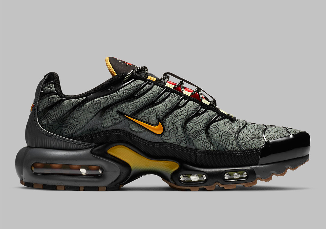 Air Max Plus  Fresh Perspective  DC7392-300