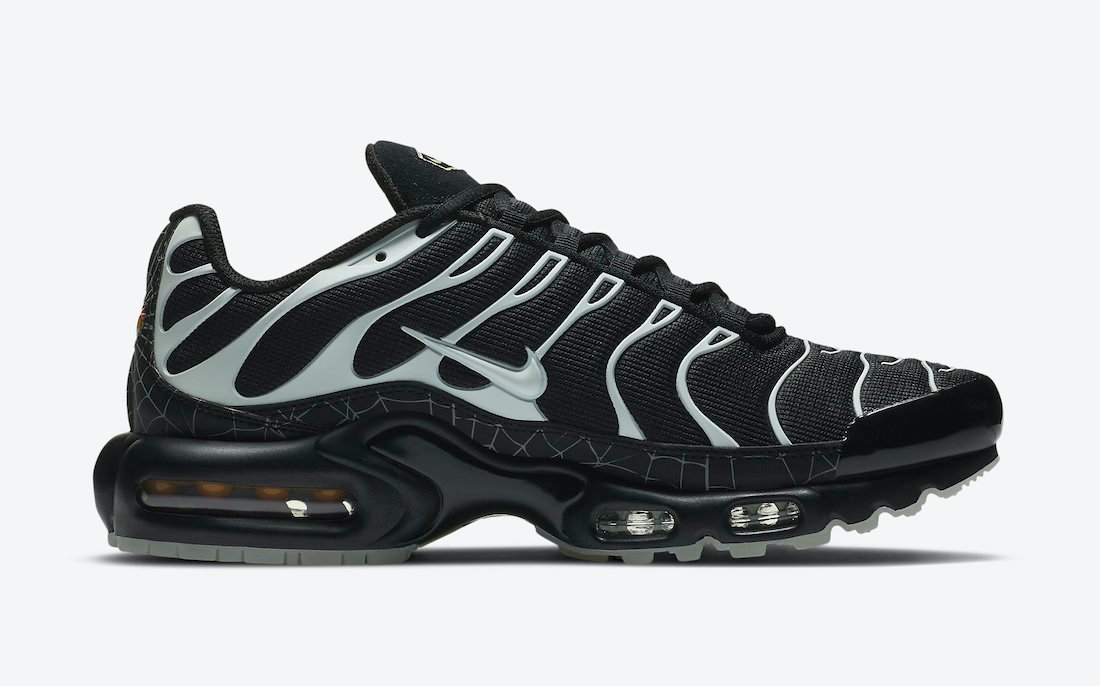 Air Max Plus  Spider Web  DD4004-001