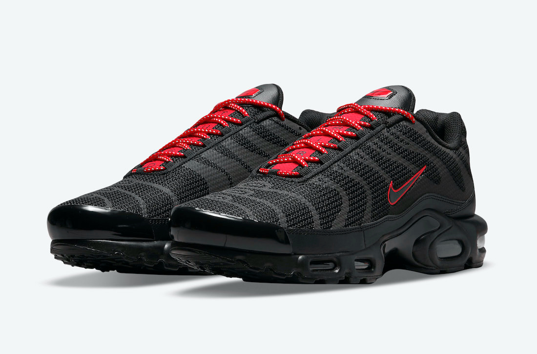 Air Max Plus  Black Reflective  DN7997-001
