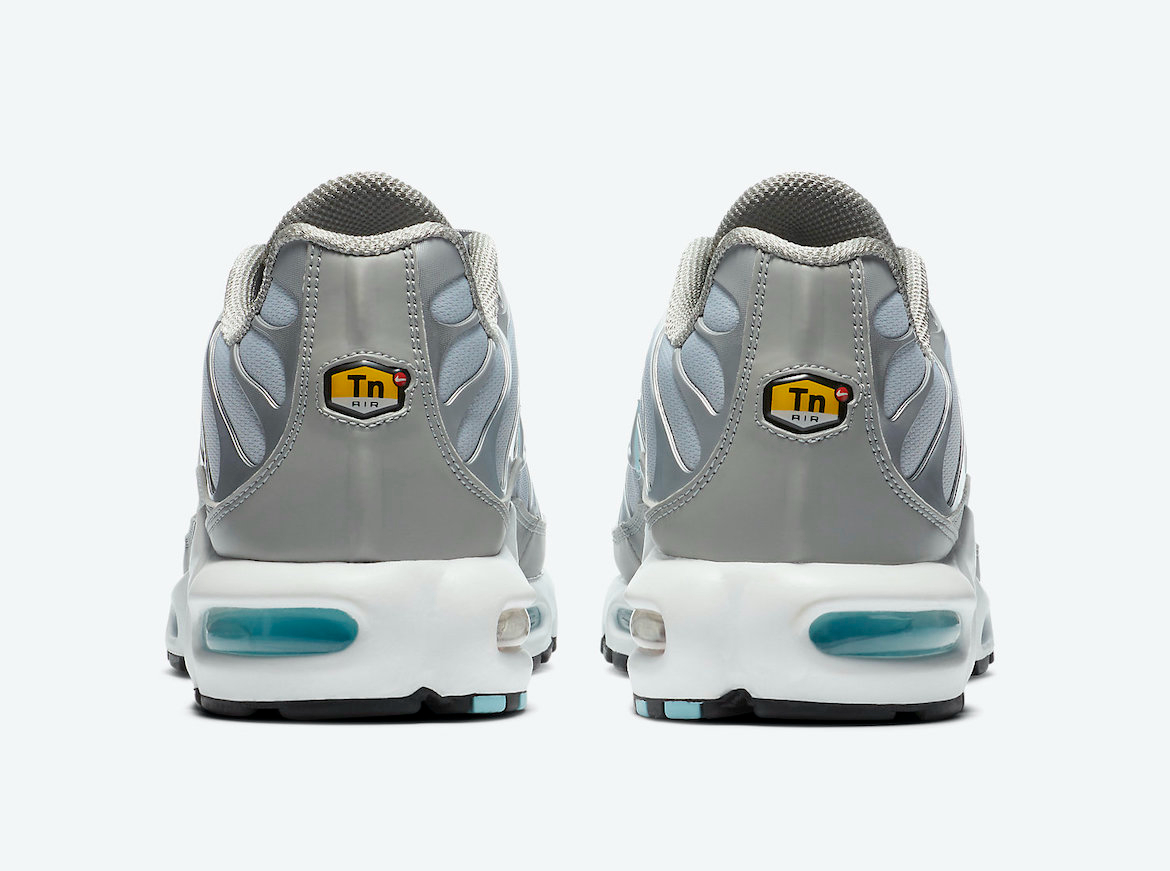 Air Max Plus  Light Smoke Grey Glacier Ice  CZ7552-002
