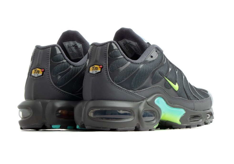 Air Max Plus  Ghost Green  CV1636-001