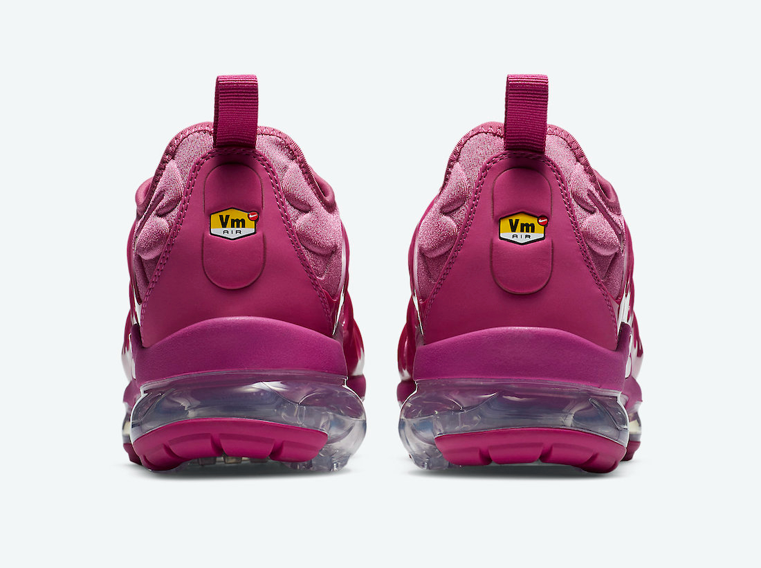 Air VaporMax Plus  Berry  DC1850-600
