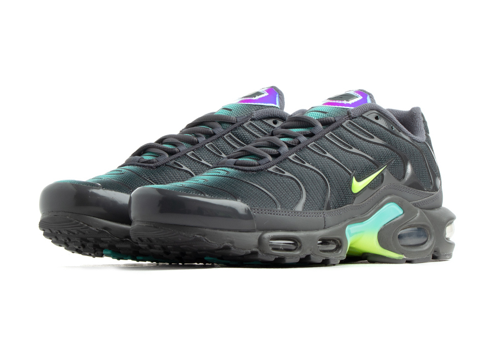 Air Max Plus  Ghost Green  CV1636-001