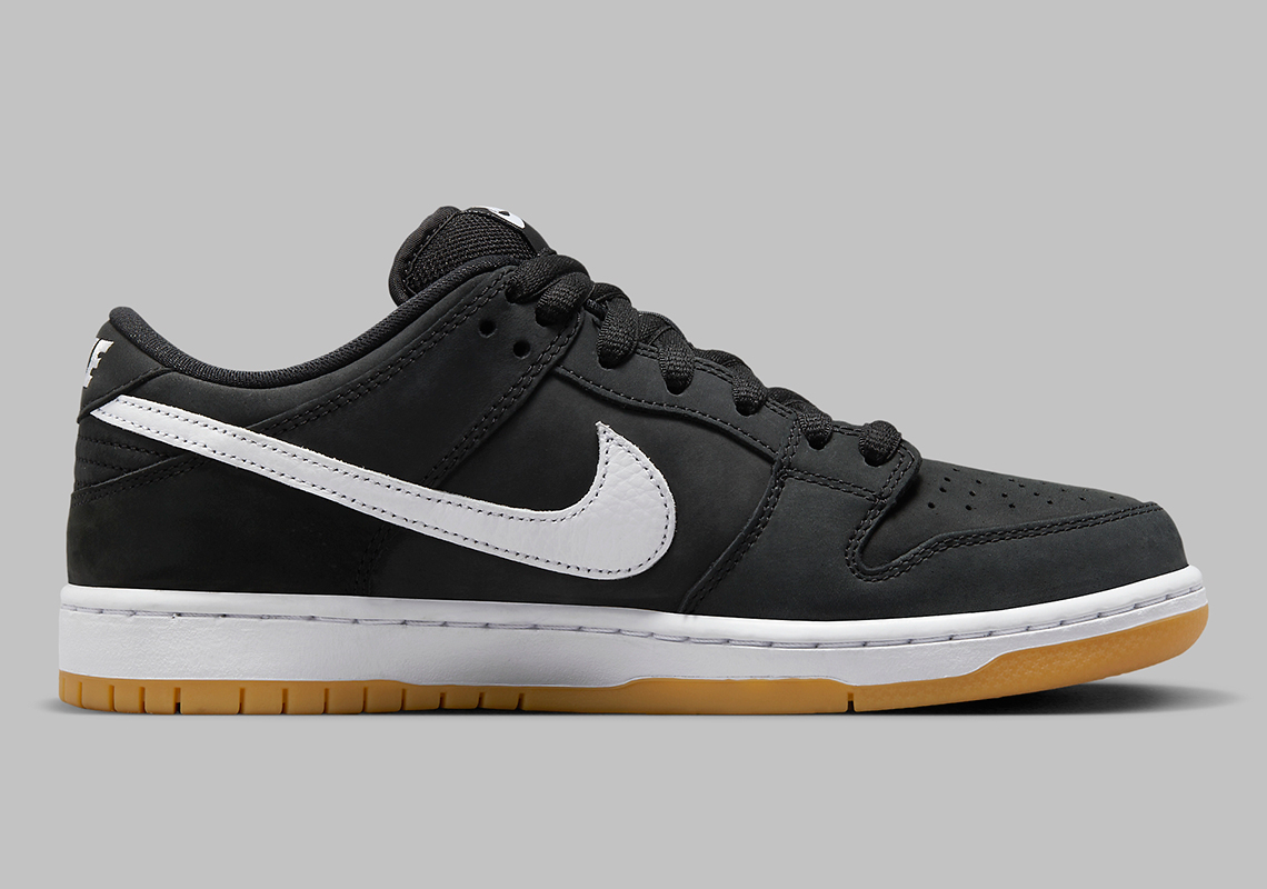 Dunk Low SB  Black Gum  CD2563-006