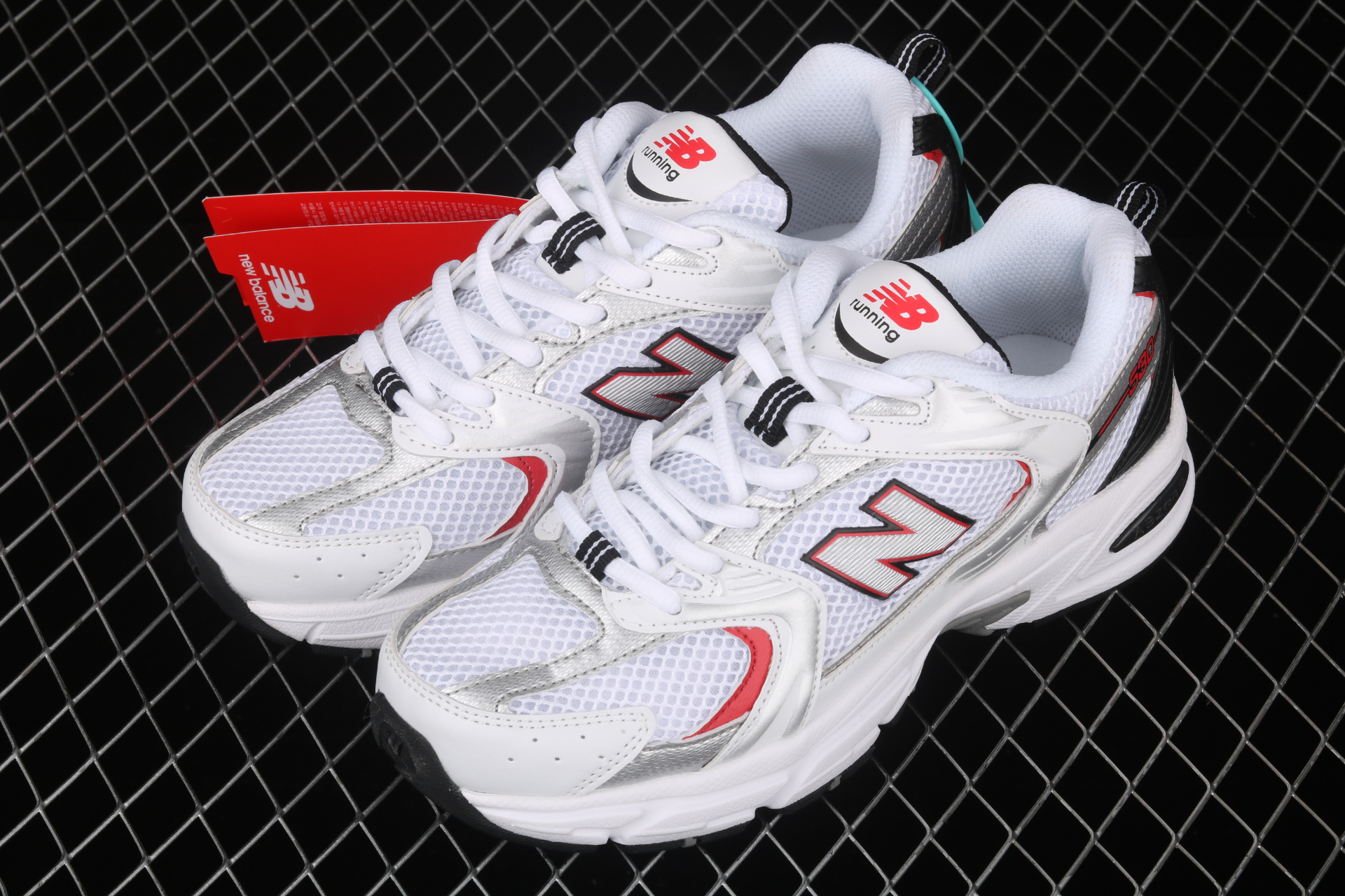 530v2 Retro  White Silver Red  MR530SA