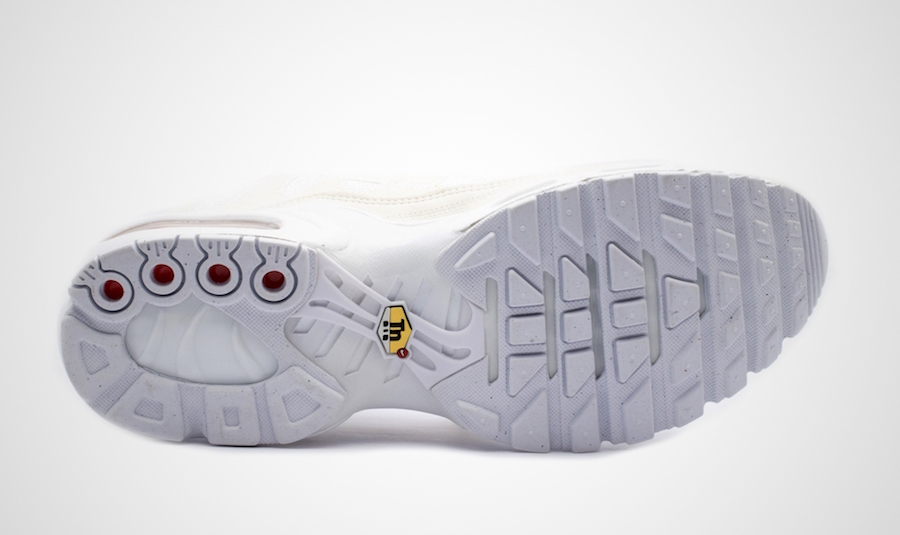 Air Max Plus Deconstructed  White  CD0882-100