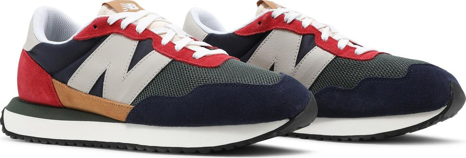 237  Team Red Pigment  MS237LA1