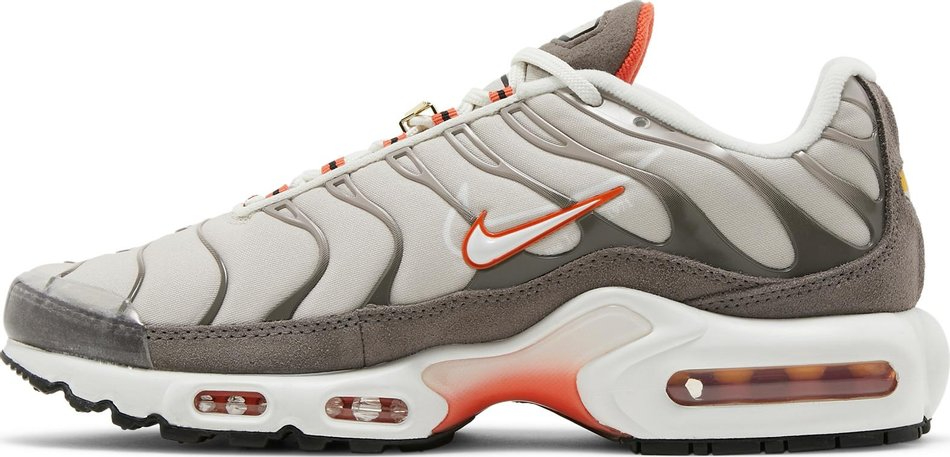 Air Max Plus  First Use  DB0681-200