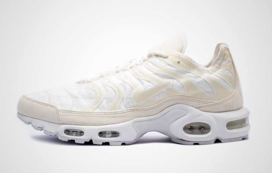 Air Max Plus Deconstructed  White  CD0882-100