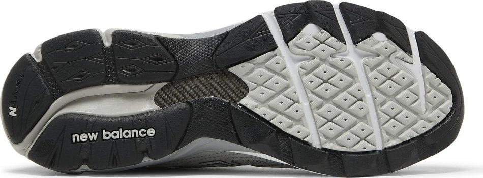 990v3 Made in USA  Grey  M990GY3