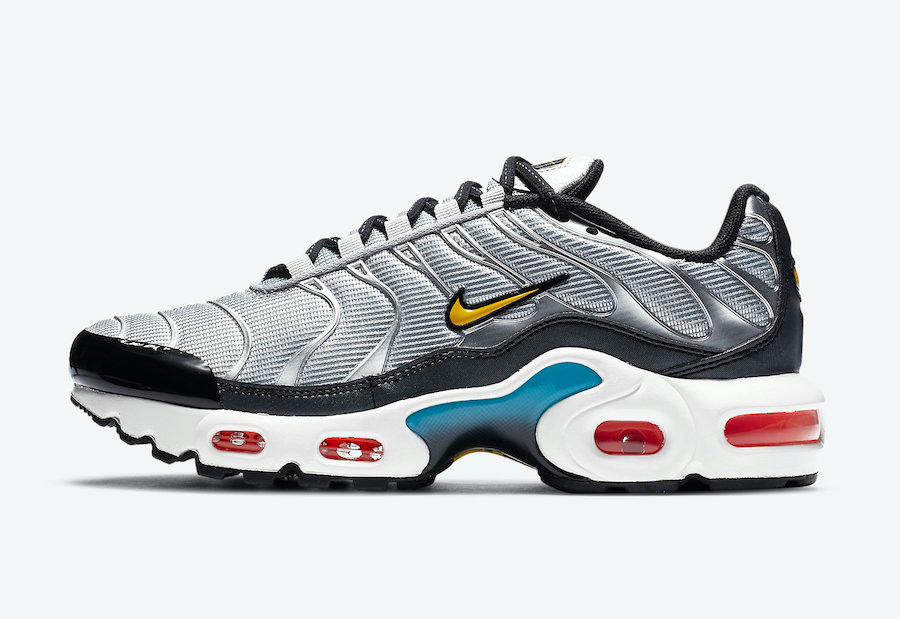 Air Max Plus GS  Sky Nike  CW6010-001