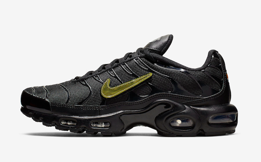 Air Max Plus  Removable Swoosh-Black Gold  CJ9696-001