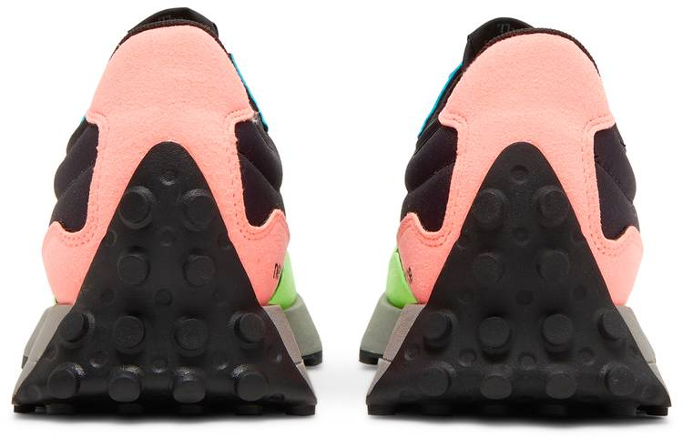 327  Black Multi  MS327EA