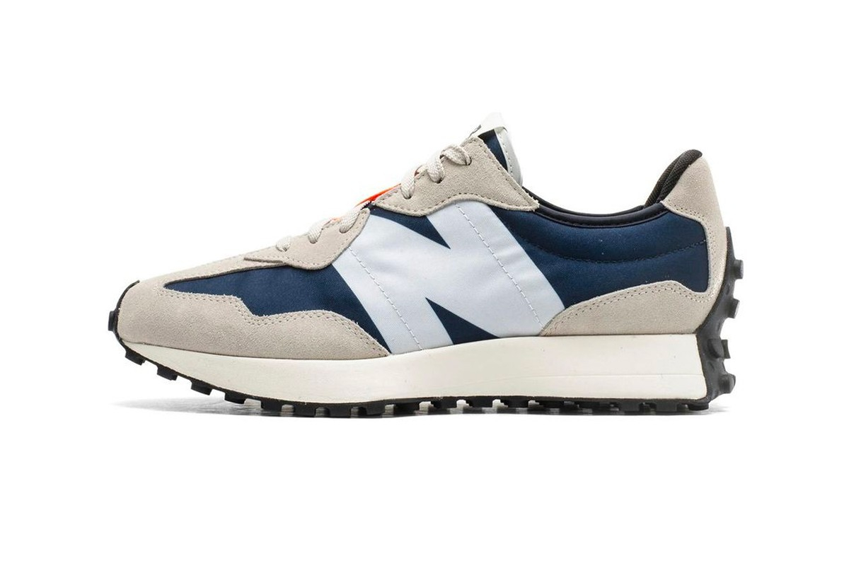 Wmns 327  Outerspace  WS327BA