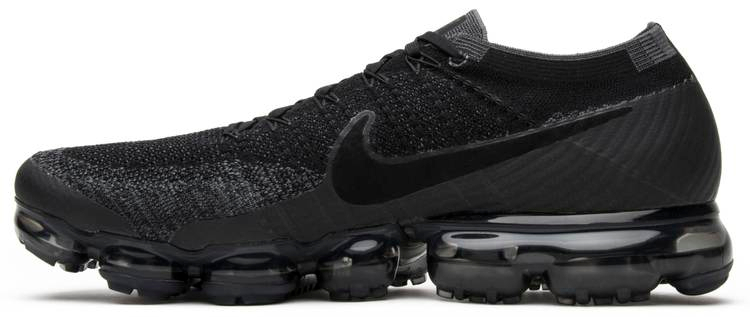 Air VaporMax  Triple Black  849558-007