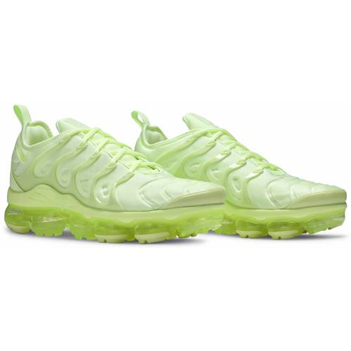 Wmns Air VaporMax Plus  Barely Volt  DJ3023-700