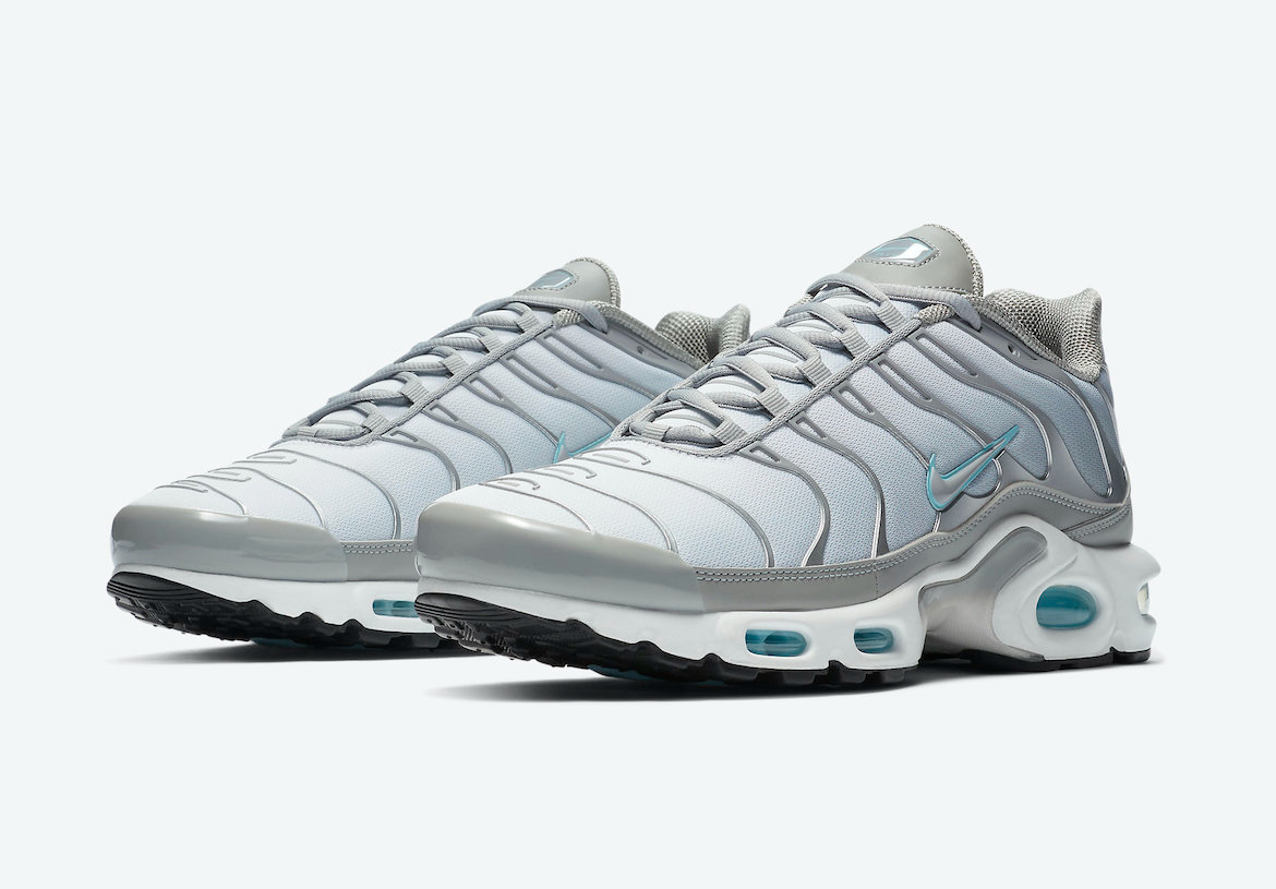 Air Max Plus  Light Smoke Grey Glacier Ice  CZ7552-002
