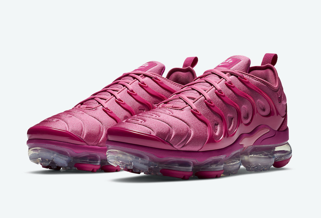 Air VaporMax Plus  Berry  DC1850-600