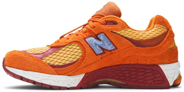 Salehe Bembury x 2002R  Peace Be The Journey  ML2002R1