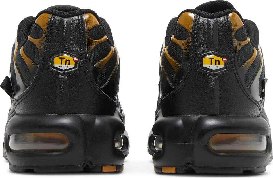 Air Max Plus  Black Wheat  DO6700-001