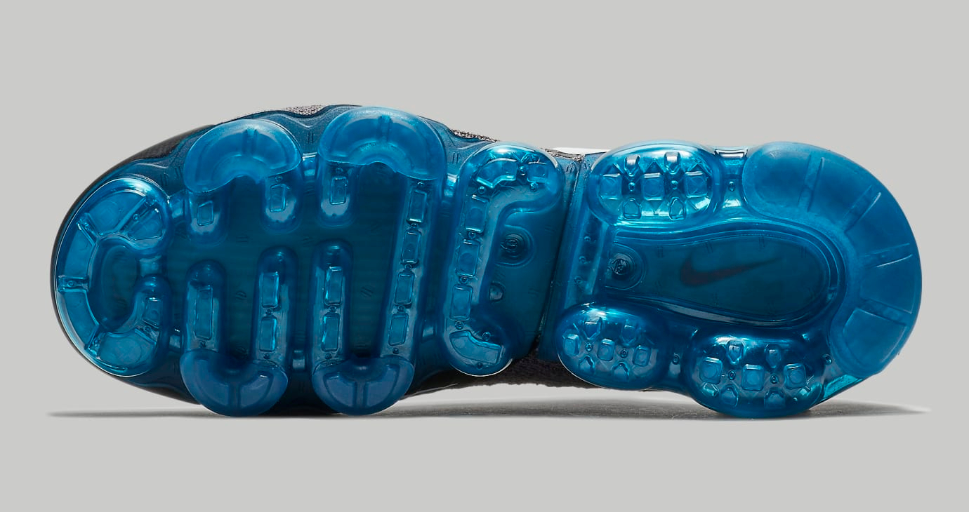 Wmns Air VaporMax 2 Flyknit  Thunder Grey  942843-009