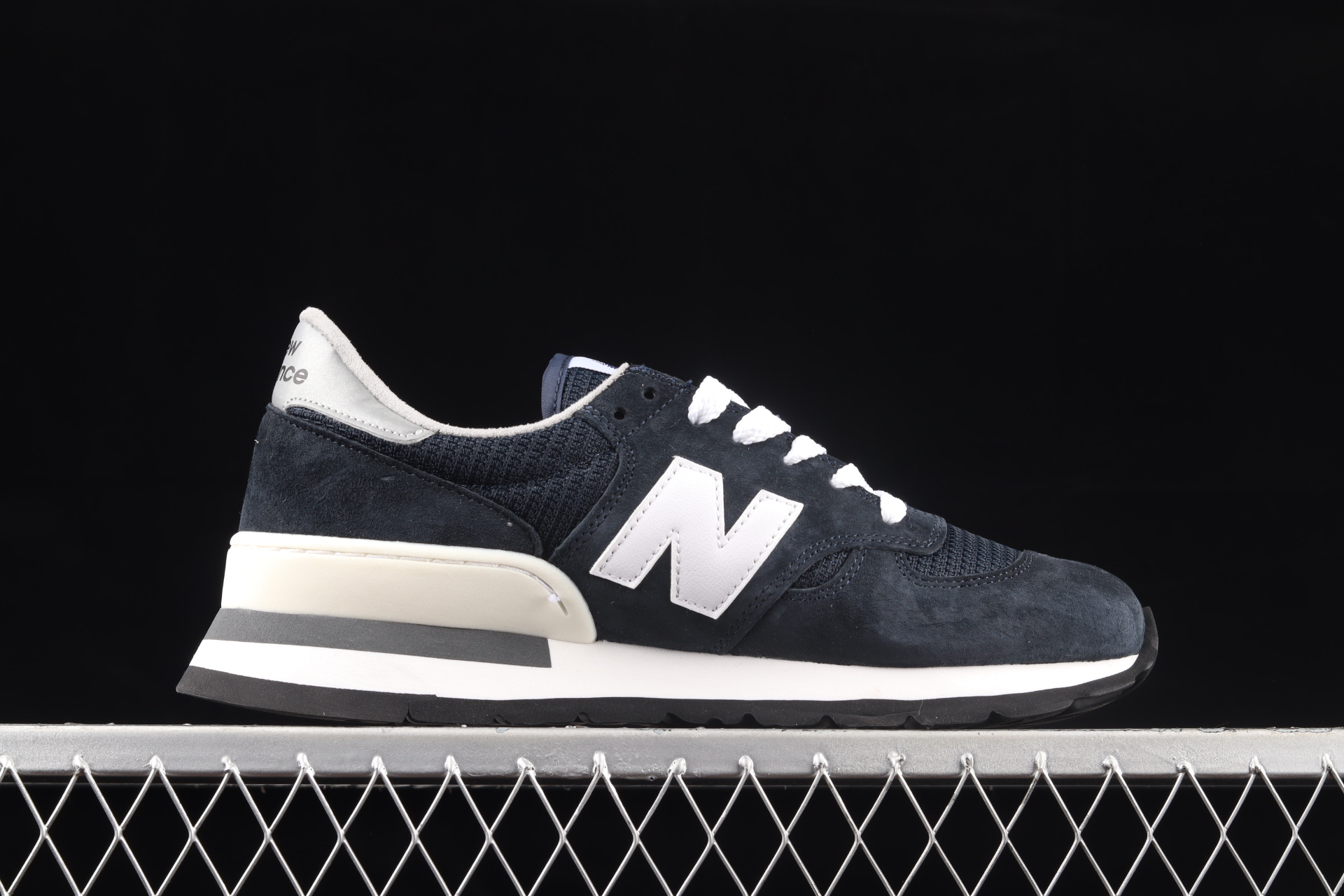 990v1 Made In USA  30th Anniversary  M990N