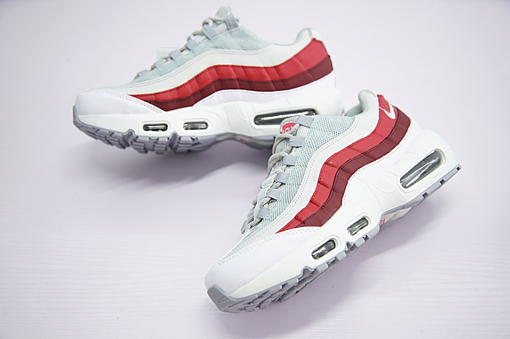 Air Max 95 Essential  Pure Platinum  749766-103