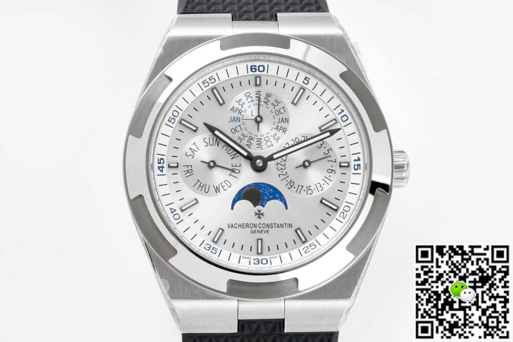 Replica Vacheron C0nstan1n Overseas 4300V 1:1 Best Edition 8F Factory V2 Silvery White Dial