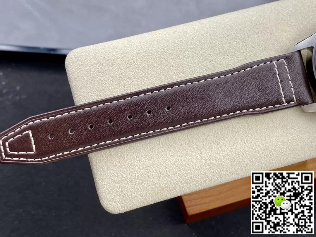 Replica IWC Pilot IW328205 1:1 Best Edition M+ Factory Brown Strap