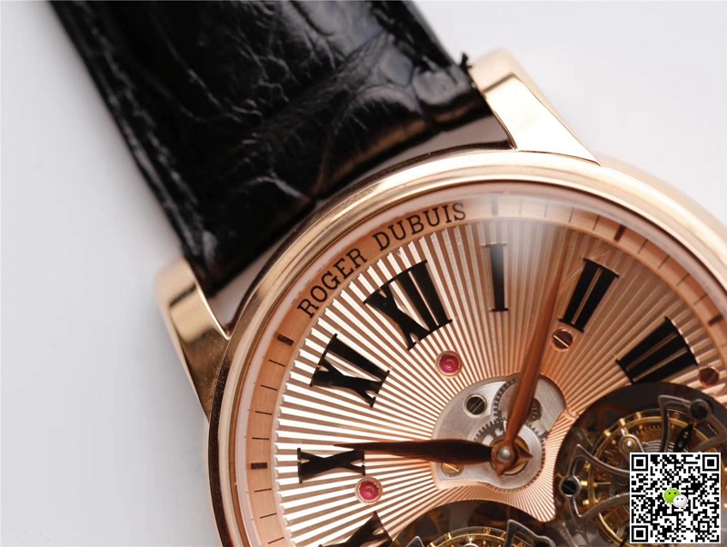 Replica Roger Dubuis Hommage RDDBHO0562 1:1 Best Edition JB Factory Gold Dial Swiss RD100