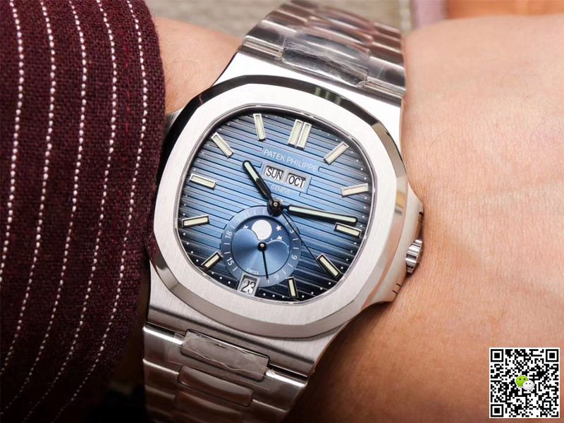 Replica Pat*k Phi1i*pe Nautilus 5726/1A-014 1:1 Best Edition PF Factory Blue Dial Swiss ETA324
