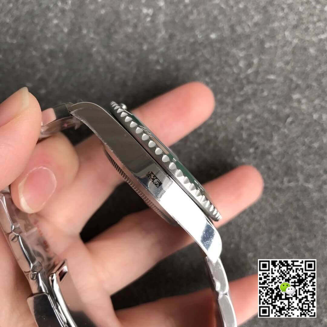 R01ex Submariner Replica Date 41mm 126610LV 1:1 Best Edition NOOB Factory Green Bezel