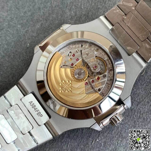 Replica Pat*k Phi1i*pe Nautilus 5726/1A-010 1:1 Best Edition GR Factory White Dial