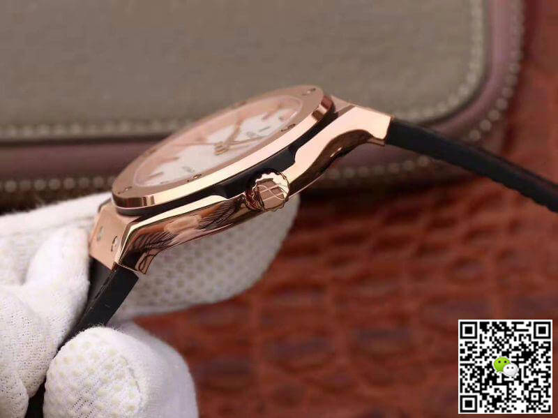 Hublot Replica Classic Fusion 511.OX.2611.LR JJ Factory 1:1 Best Edition Swiss ETA2892 Black Gummy Strap